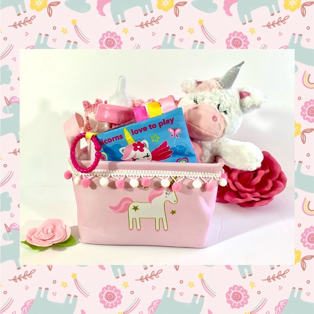 Zack & Zoey Sleepy Unicorn Crocheted Baby Blanket Starter Gift Set